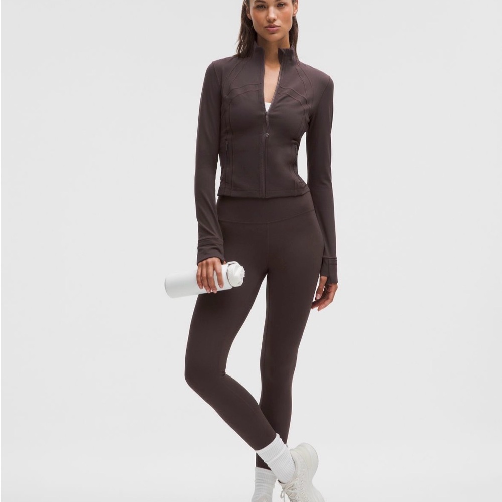 Lululemon Athletica espresso define jacket size 6